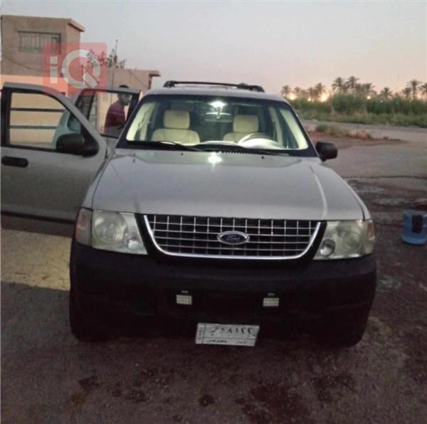 فورد إكسبلورر 2004 للبيع في العراق -  بغداد